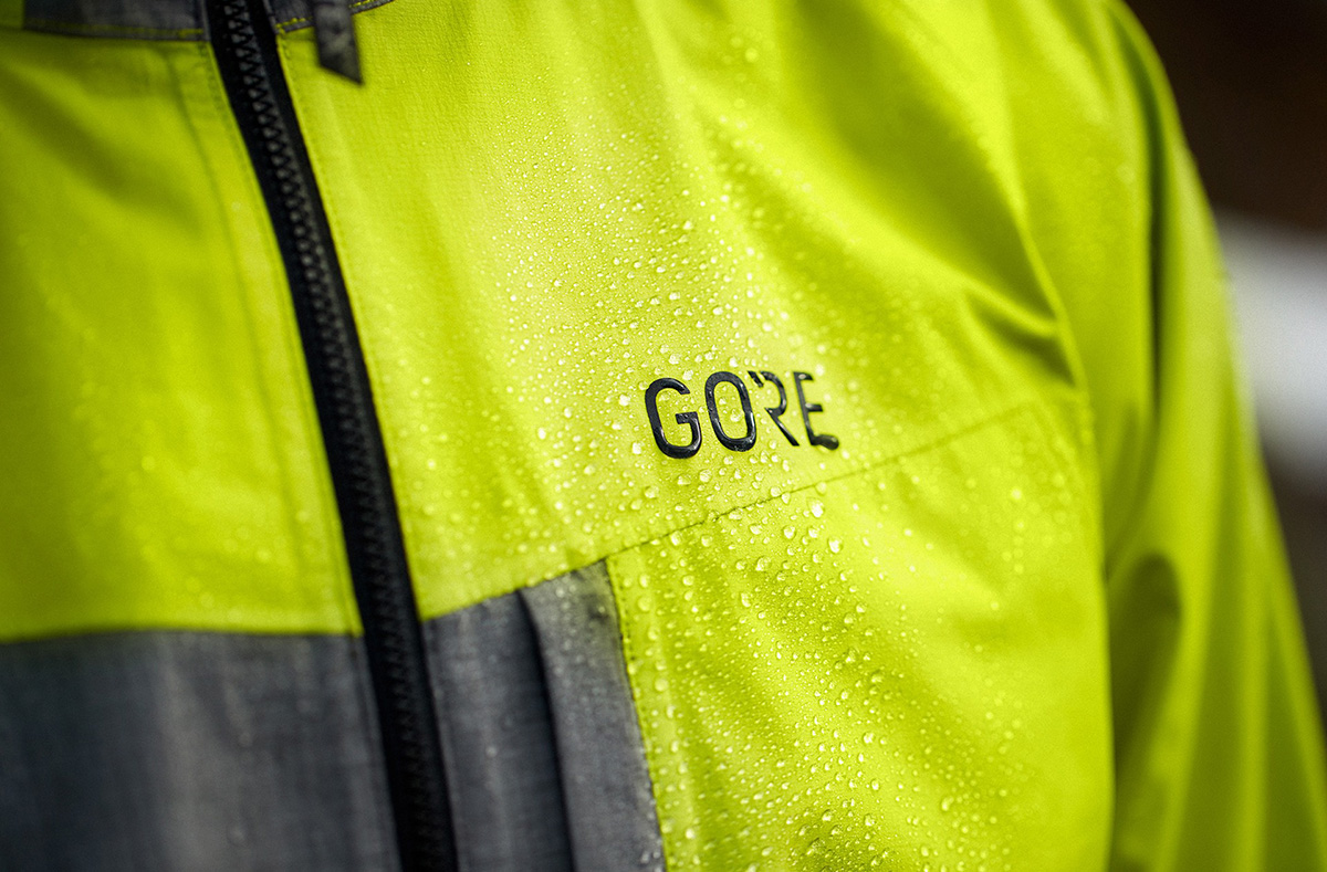 Cycling Jackets Review - Gore C5